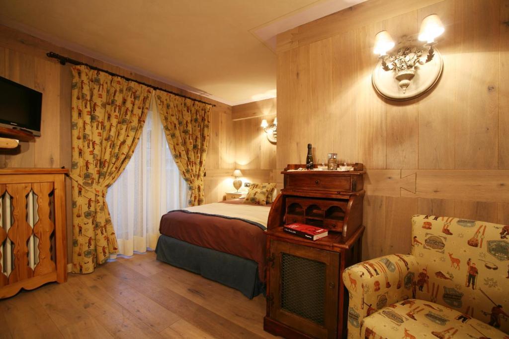 Hotel Letterario Locanda Collomb La Thuile Cameră foto